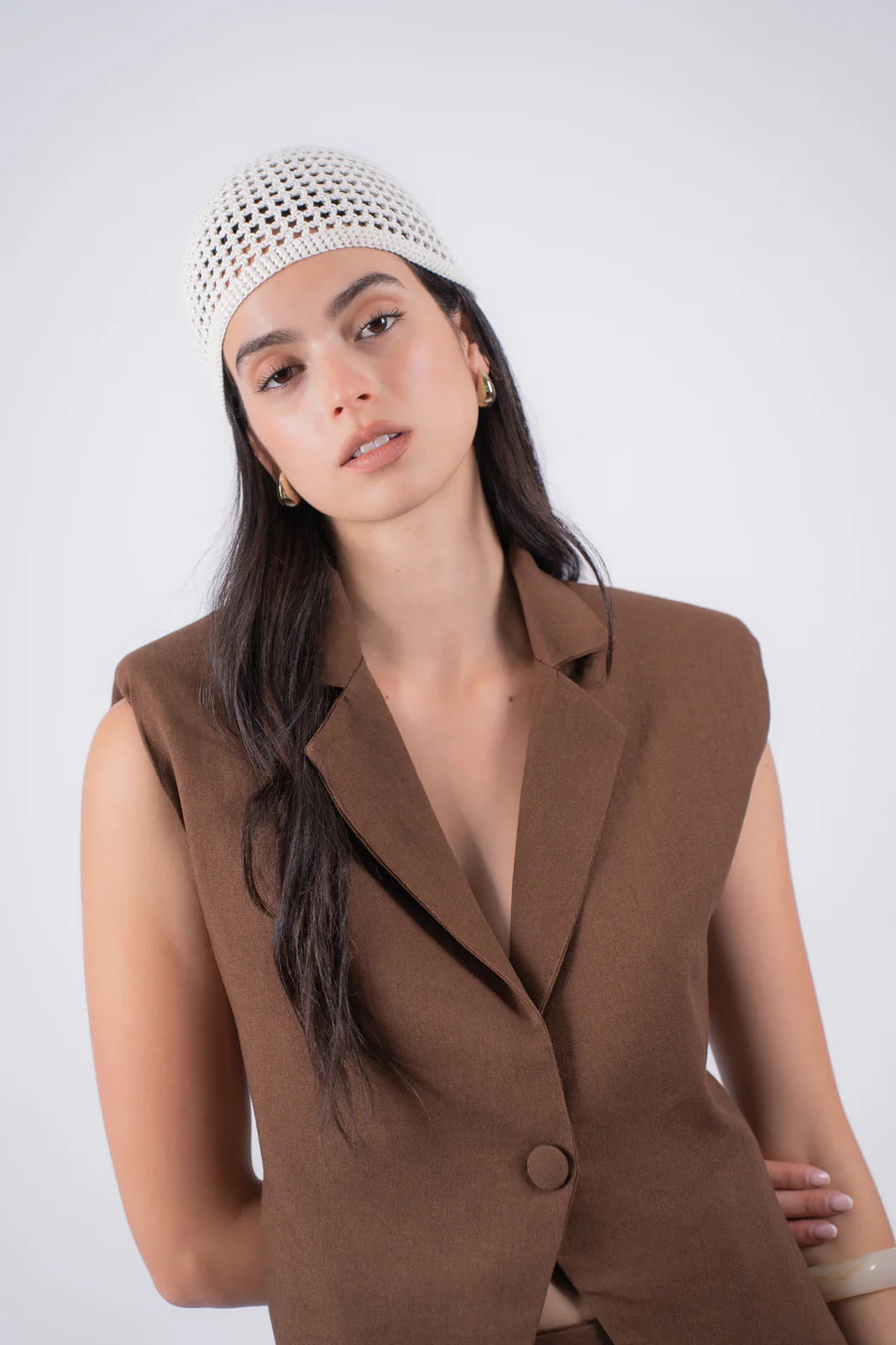 Brown Vest Alba Viella