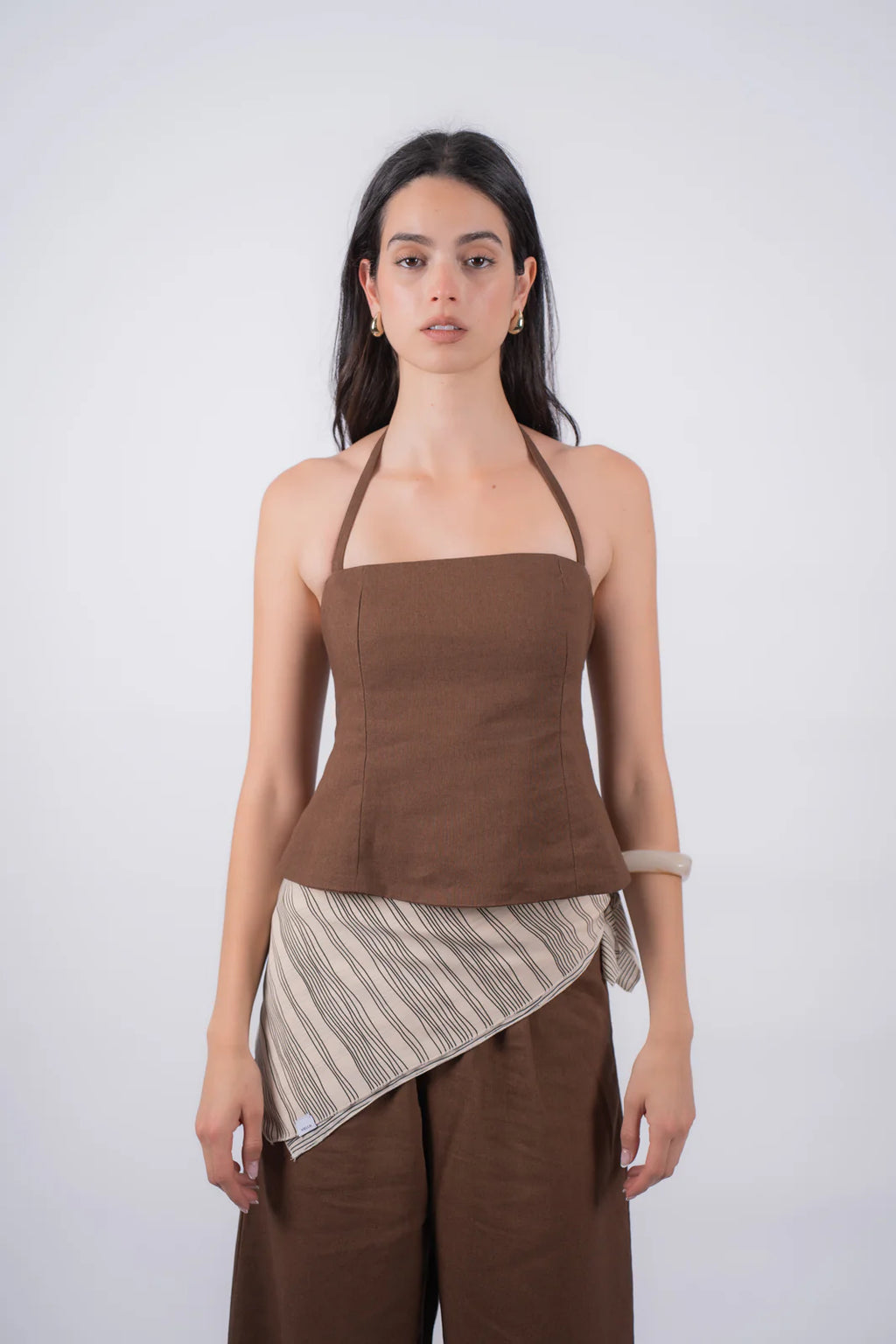 Brown Top Alba Viella