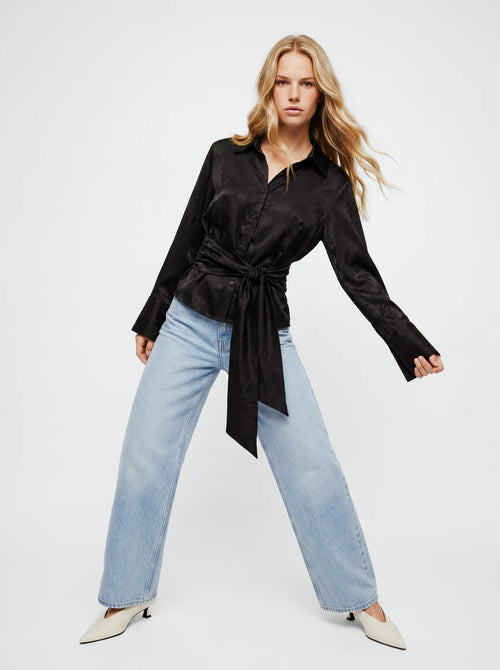 Black Blouse Musa Viella